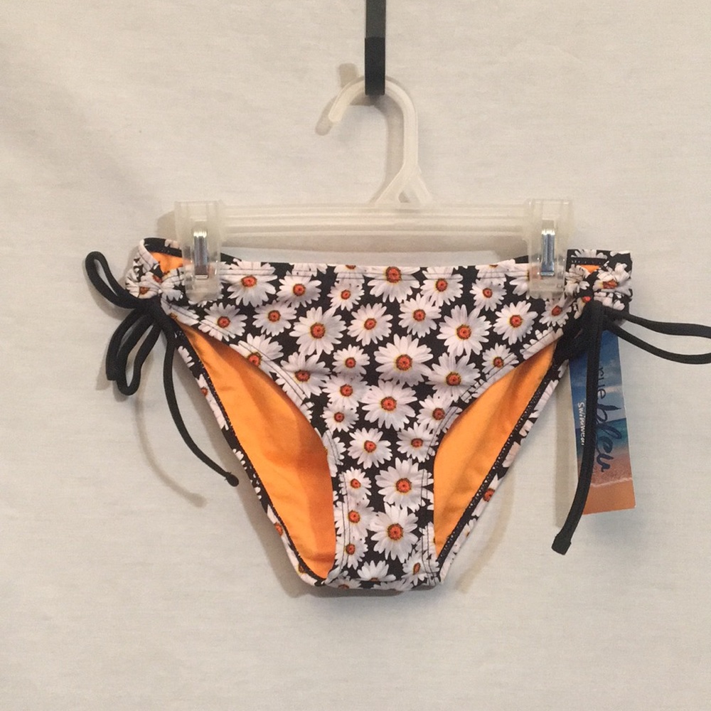 🌸NWT Small Tie Swim Bottoms